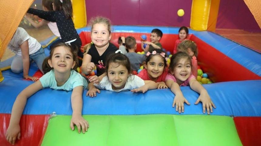 Minik &Ouml;ğrenciler Spor Şenlikleri&rsquo;ne Renk Kattı