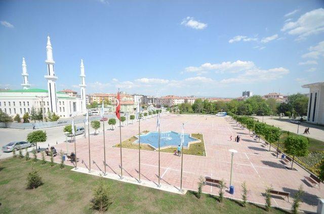 Selçuklu Şehir Meydanı Tamamlandı