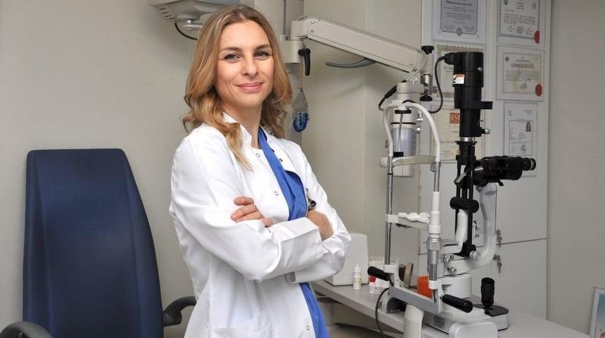 Op. Dr. Bilgehan Sezgin Asena, &ldquo;astigmatın Tedavisi Lazerle M&uuml;mk&uuml;n&rdquo;
