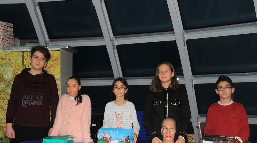 K&uuml;&ccedil;&uuml;k&ccedil;ekmece &Ccedil;ocuk &Uuml;niversitesi Başarılarıyla Dikkat &Ccedil;ekiyor