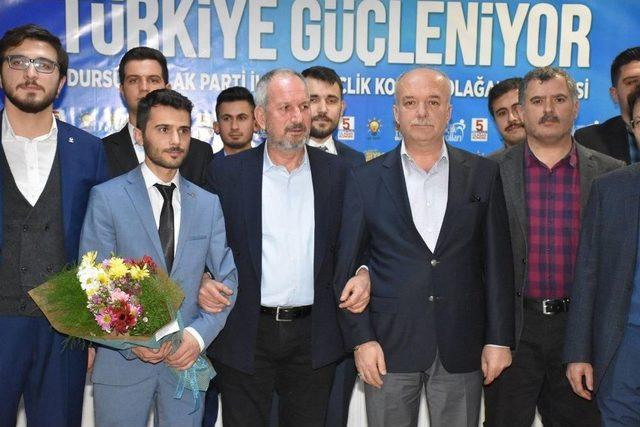 Dursunbey Ak Parti Gençlik Kolları Başkanı Tuncay Bulut Oldu