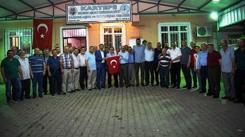 Başkan &Uuml;z&uuml;lmez, Kartepeliler İle 24 Haziran Se&ccedil;imlerini Değerlendirdi