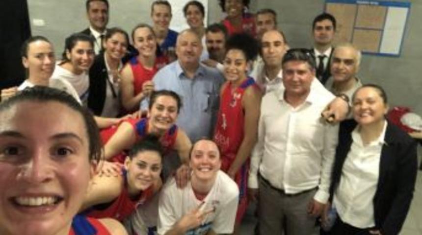 Mersin B&uuml;y&uuml;kşehir Belediyespor, Yarı Finale &Ccedil;ıkmak İstiyor