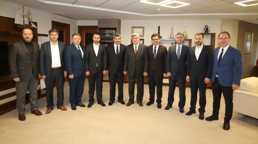 Karaosmanoğlu, Koto Y&ouml;netimini Konuk Etti