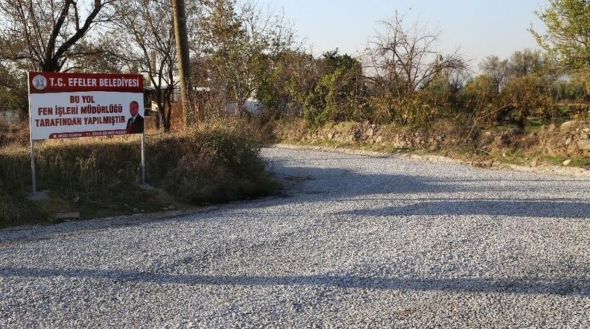 Efeler Belediyesi&rsquo;nin Yol &Ccedil;alışmaları Baltak&ouml;y Sakinlerini Sevindirdi