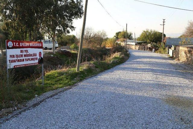 Efeler Belediyesi’nin Yol Çalışmaları Baltaköy Sakinlerini Sevindirdi