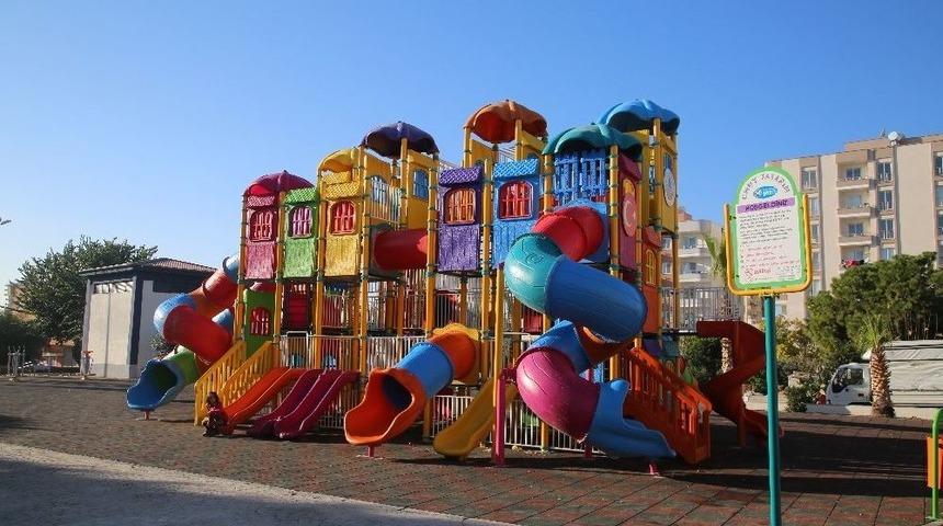 Erdemli&rsquo;de &Ccedil;ocuk Oyun Parklarının Sayısı Artıyor