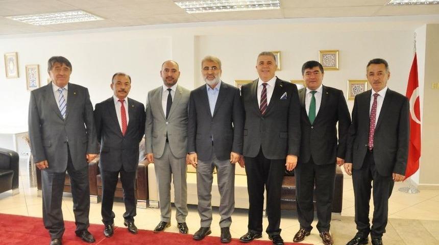 Enerji Ve Tabii Kaynaklar Eski Bakanı Taner Yıldız Kayseri Ticaret Borsası&rsquo;nda