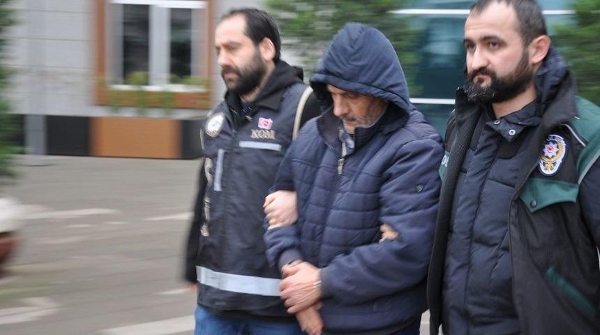 Uyuşturucu Taciri Kahvede Yakalandı