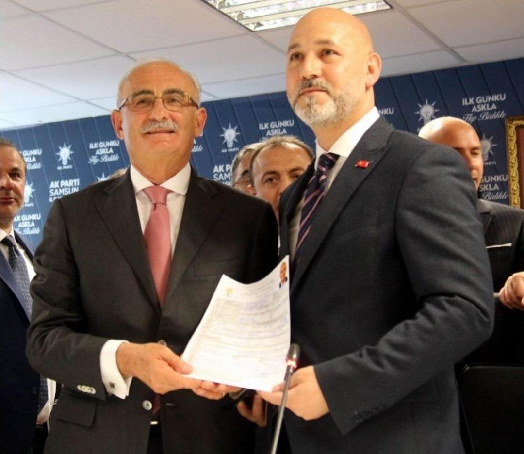 Başkan Yılmaz, 19 Yıllık G&ouml;revinden İstifa Ederek Milletvekili Aday Adayı Oldu