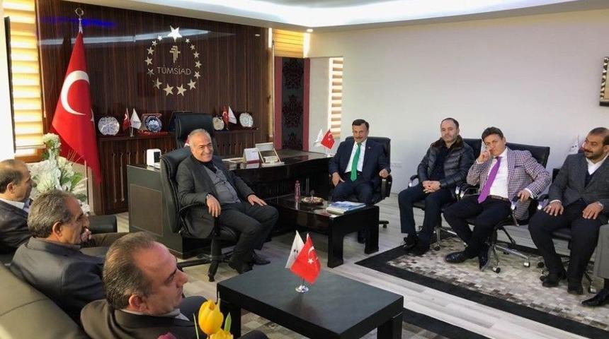 Rekt&ouml;r &Ccedil;omaklı, T&uuml;msiad&rsquo;da Ger&ccedil;ekleştirilen Toplantıya Katıldı