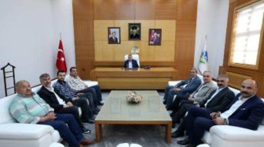 Başkan To&ccedil;oğlu Esnaflarla Bir Araya Geldi