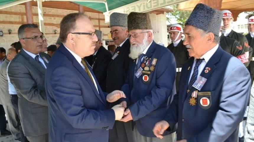 Kıbrıs Gazisi Muharrem Ağduk Son Yolculuğuna Askeri T&ouml;renle Uğurlandı