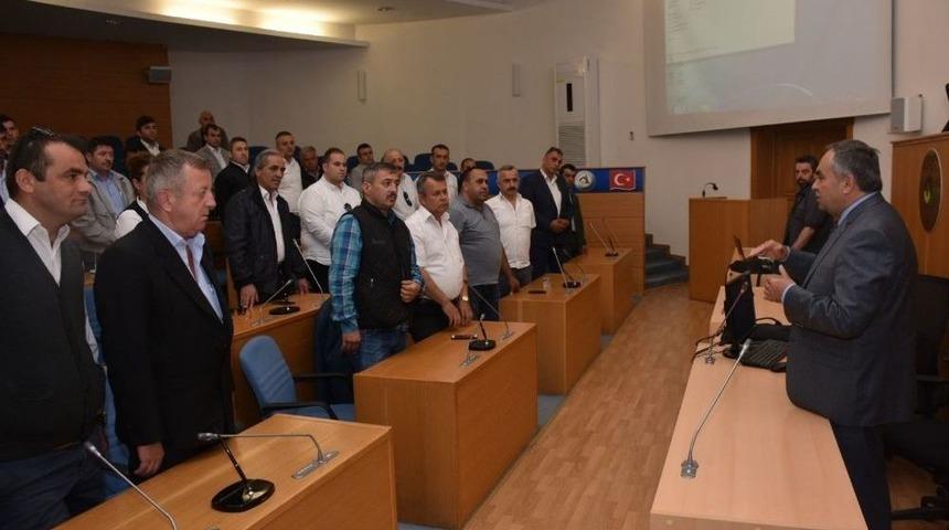 Başkan Ay&rsquo;dan Şof&ouml;rlere S&uuml;rpriz