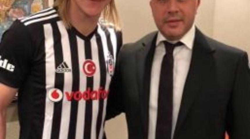 Domagoj Vida İstanbul&rsquo;a Geliyor