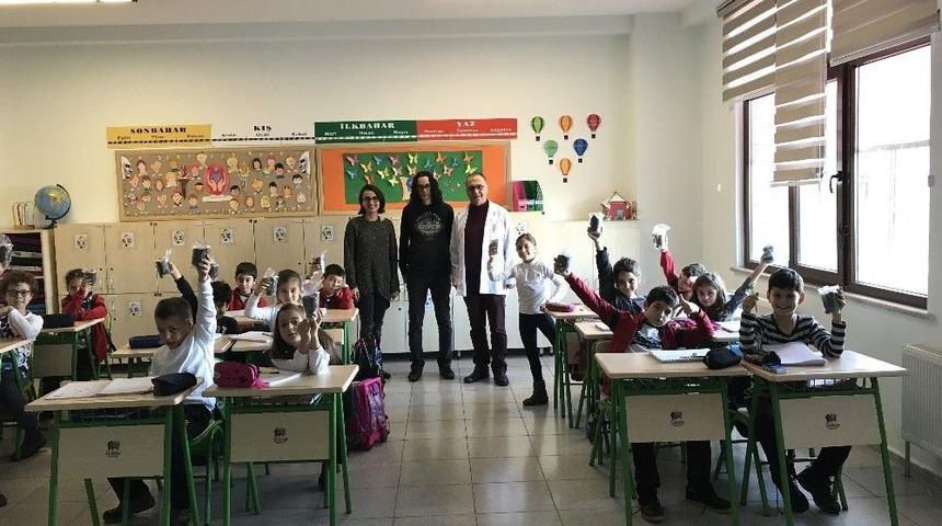 &Ccedil;ocukların Hayalleri &lsquo;meşe Palamudu&rsquo; İle B&uuml;y&uuml;yecek