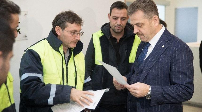 Taşeron İşçilerin Kadroya Geçişi İçin Gaziosmanpaşa’da İlk Müracaatlar Yapıldı