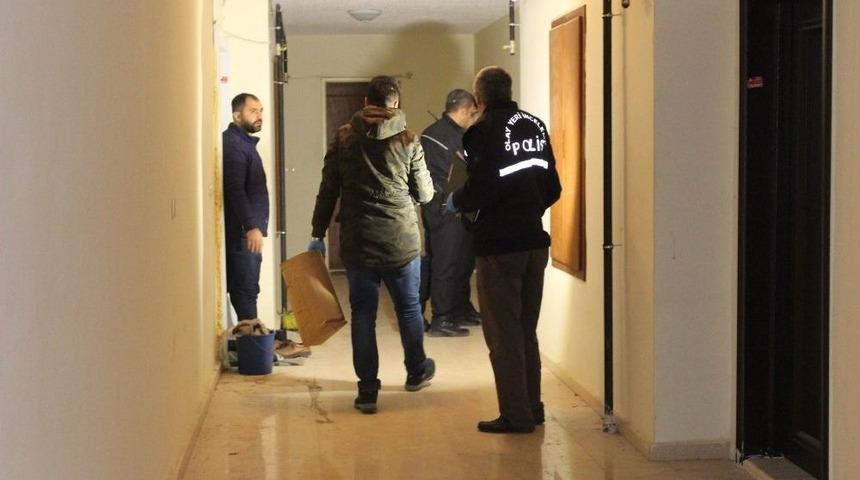 Fuhuş Tartışması Sonrası Evi Kurşunladılar