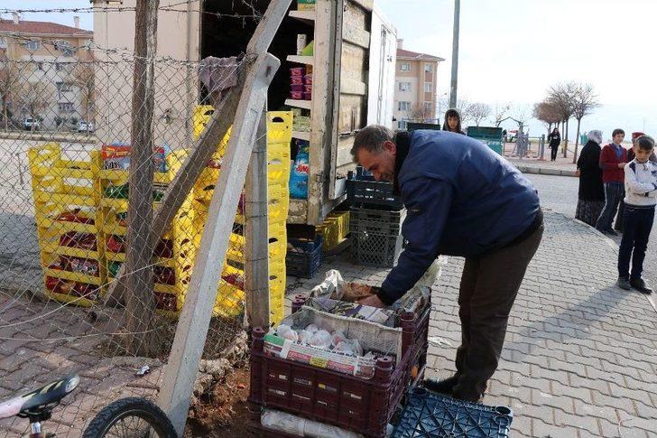 (özel Haber) Seyyar Bakkalın Azmi Şaşırttı G3