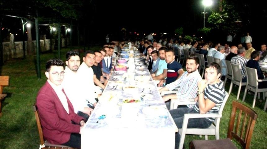 Sarıg&ouml;l&rsquo;de Dayanışma Yemeği