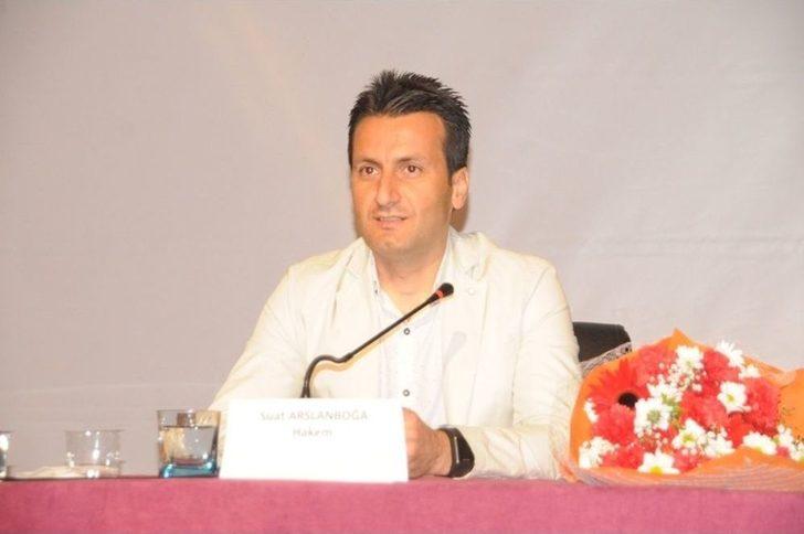 Hakem Suat Arslanboğa Cizre’de Öğrencilerle Buluştu G1