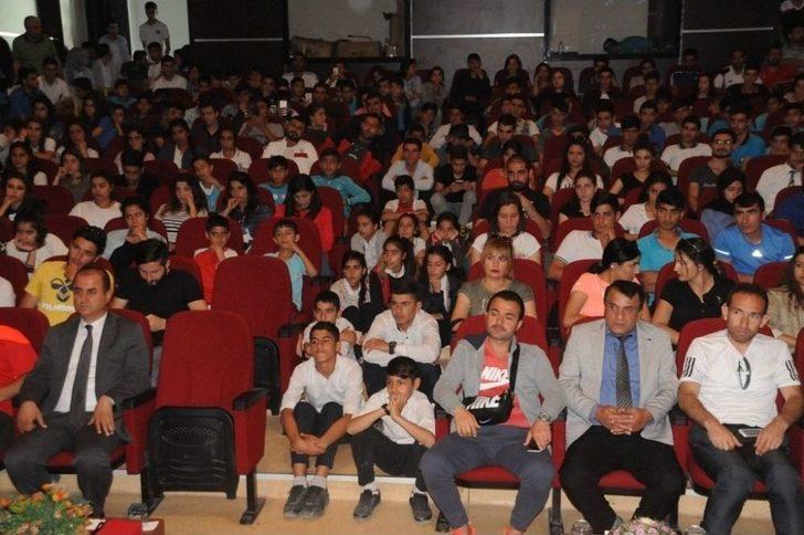 Hakem Suat Arslanboğa Cizre’de Öğrencilerle Buluştu G2