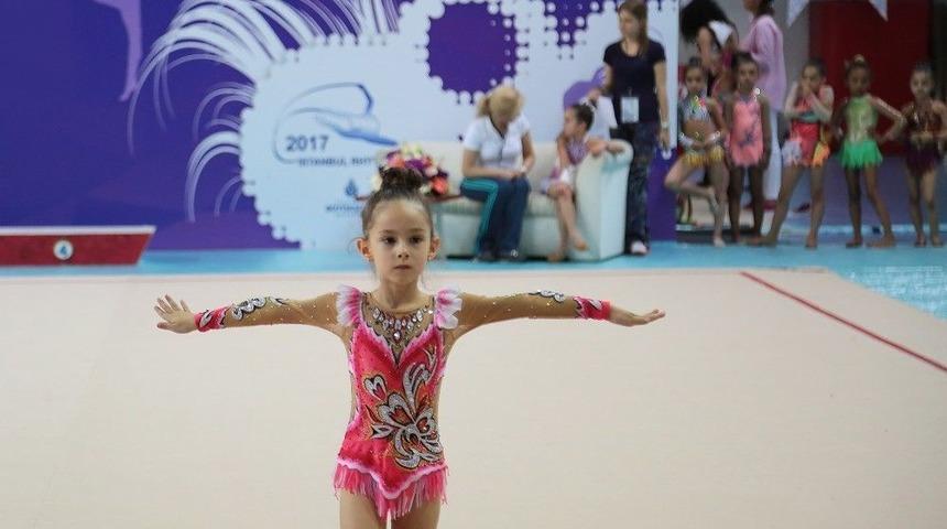 505 Sporcu Cimnastikte En İyi Olmak İ&ccedil;in Yarışacak