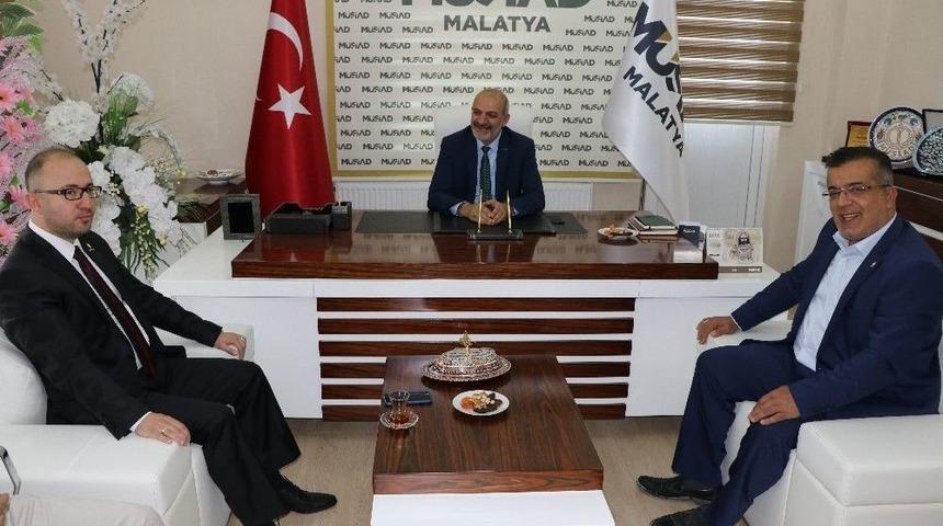 Milletvekili Aday Adayı Unat&rsquo;tan M&uuml;siad&rsquo;a Ziyaret