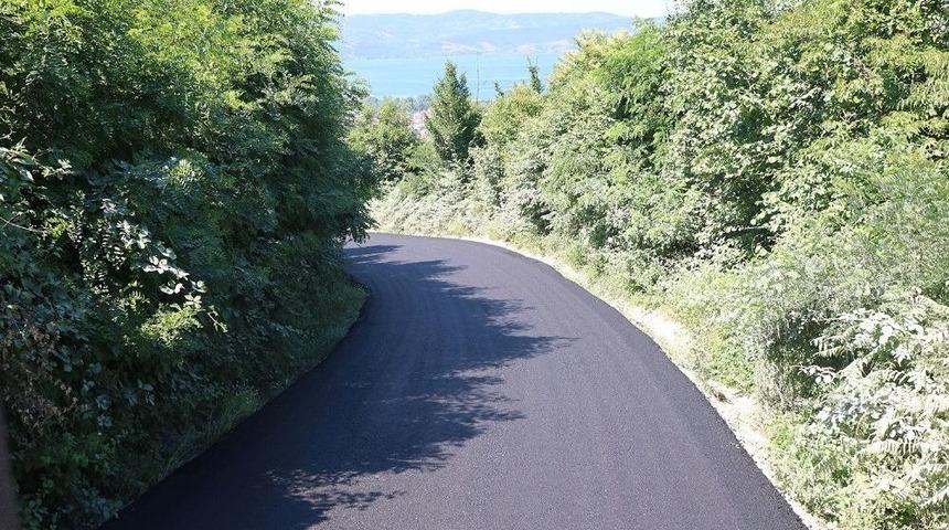 Nailiye Mahallesi&rsquo;nden B&uuml;y&uuml;kşehir&rsquo;e Asfalt Teşekk&uuml;r&uuml;