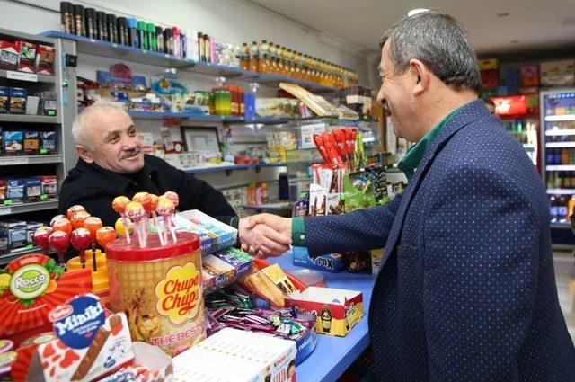 Başkan Karabacak İstasyon Caddesi Esnafını Ziyaret Etti