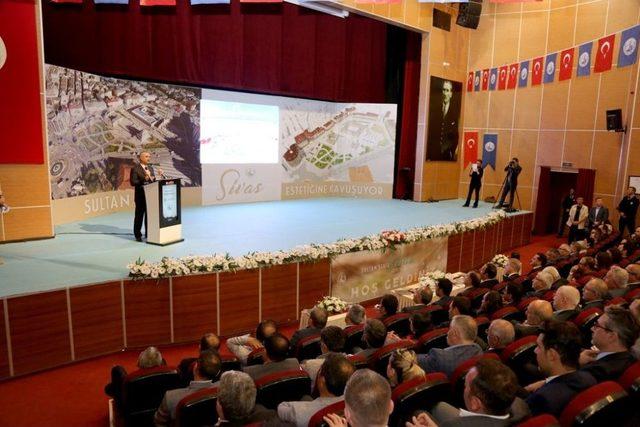 Sivas Tarihi Kent Meydanı Estetik G&ouml;r&uuml;n&uuml;me Kavuşacak 1