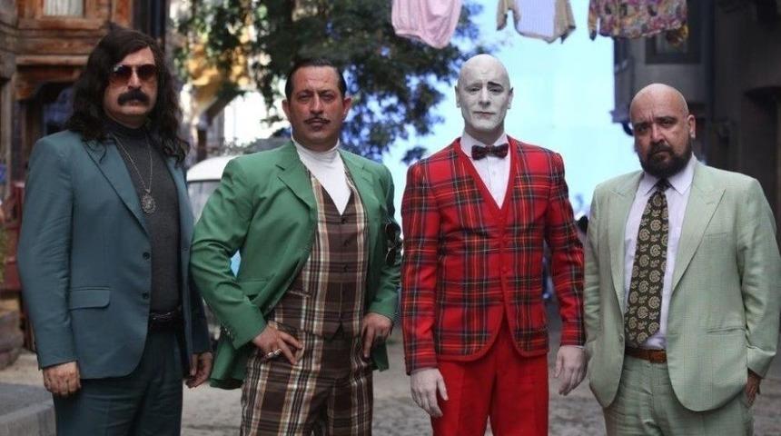 Cem Yılmaz, İzmirli Hayranları İle Bir Buluşacak