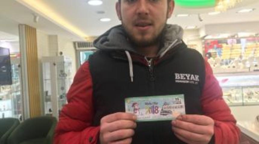 Bilecik&rsquo;te Şanslı Talihliler İkramiyelerini Almaya Başladı