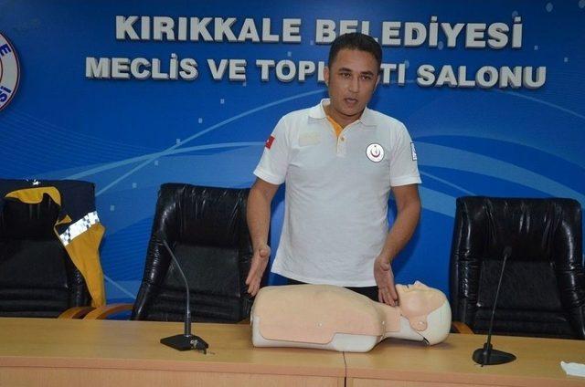 Kırıkkale’de Belediye Çalışanlarına İlk Yardım Eğitimi