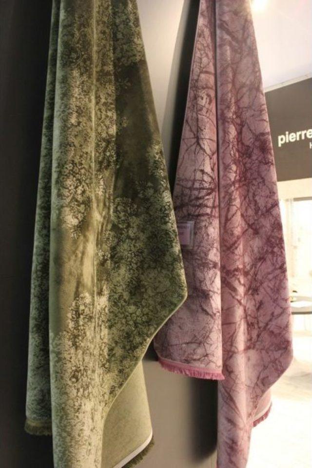 Royal Halı Ve Pierre Cardin Halı&rsquo;nın En Yeni Koleksiyonları Domotex Fuarı&rsquo;nda Tanıtıldı 2