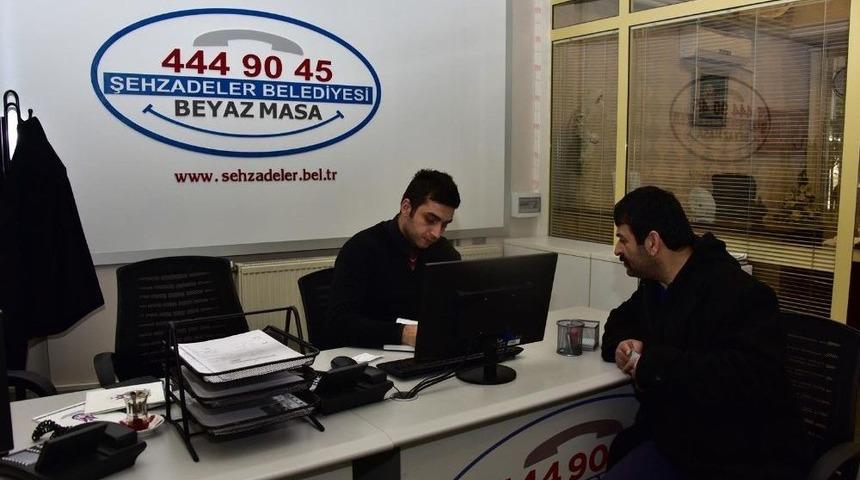 Şehzadeler Belediyesi Beyaz Masadan Sorunlara Hızlı &Ccedil;&ouml;z&uuml;m