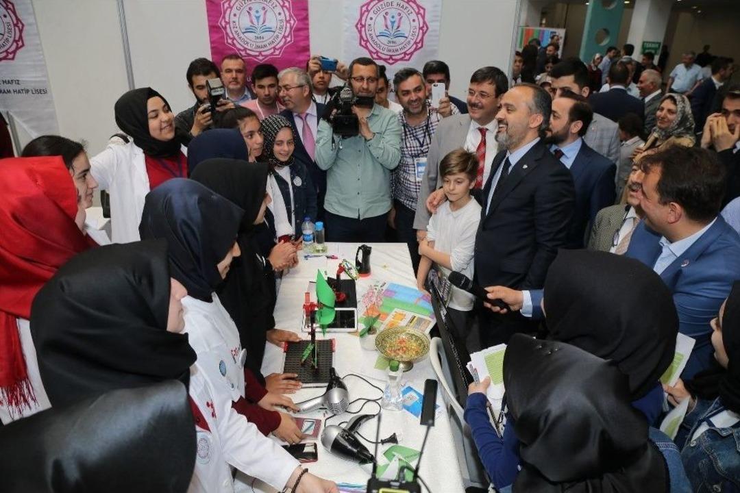 Bursa&rsquo;da Bilim Festivali Coşkusu Başladı