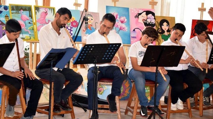 Salihli&rsquo;de Ney Ve Kaval Konseri Mest Etti