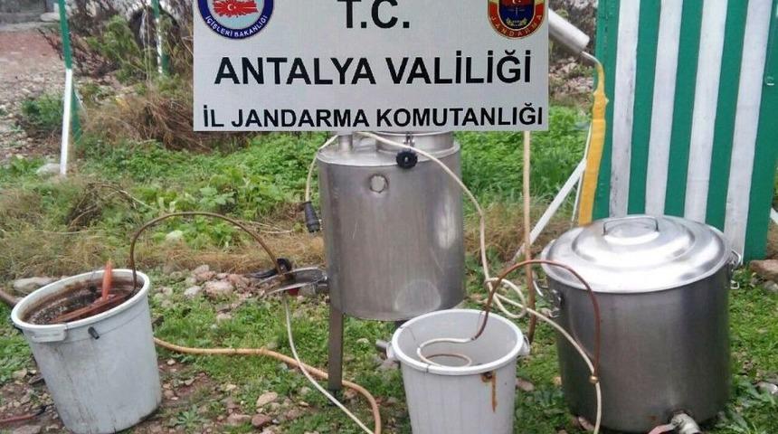 Antalya&rsquo;da Sahte İ&ccedil;ki Baskını