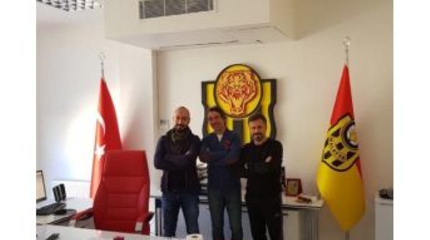 Evkur Yeni Malatyaspor’un Başarısındaki Sır Ekibinde Gizli