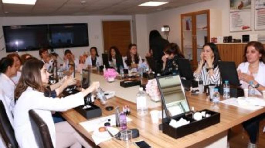 Medical Parkta Makyaj Fırçaları Konuştu