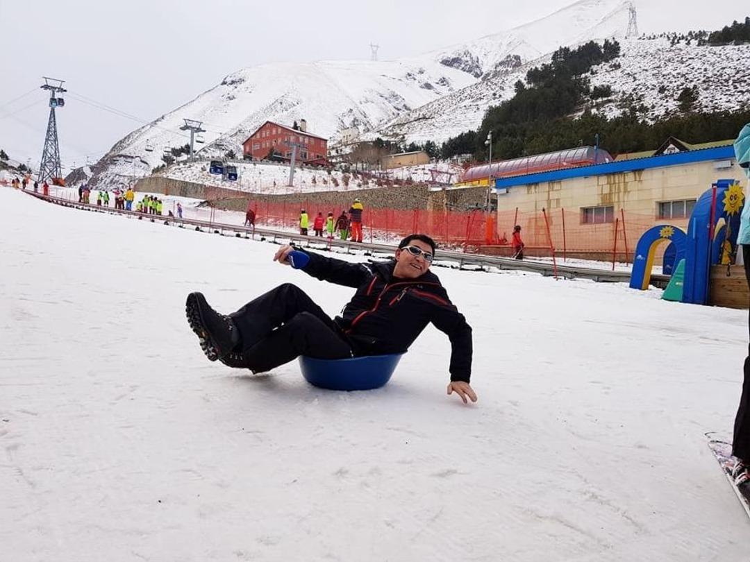 Kardan Adam, Sezonu Açıyor