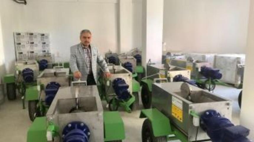 Ziraat Odası&rsquo;ndan &Uuml;reticilere &Uuml;z&uuml;m Sıkma Makinası
