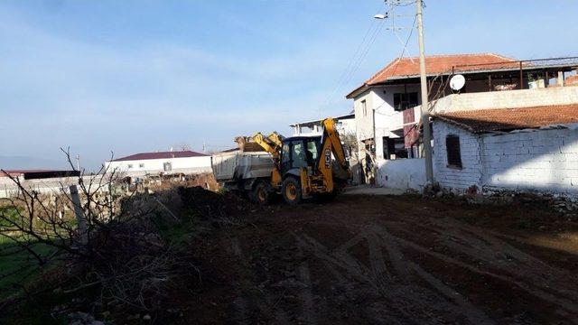 Alaşehir’de Hizmetler Hız Kesmiyor