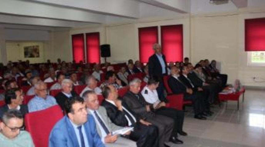 Vali Akın, Kaman İl&ccedil;esinde Muhtarlarla Bir Araya Geldi