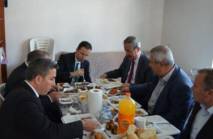 Adilcevaz’da Okul Yararına Kermes Düzenlendi G5