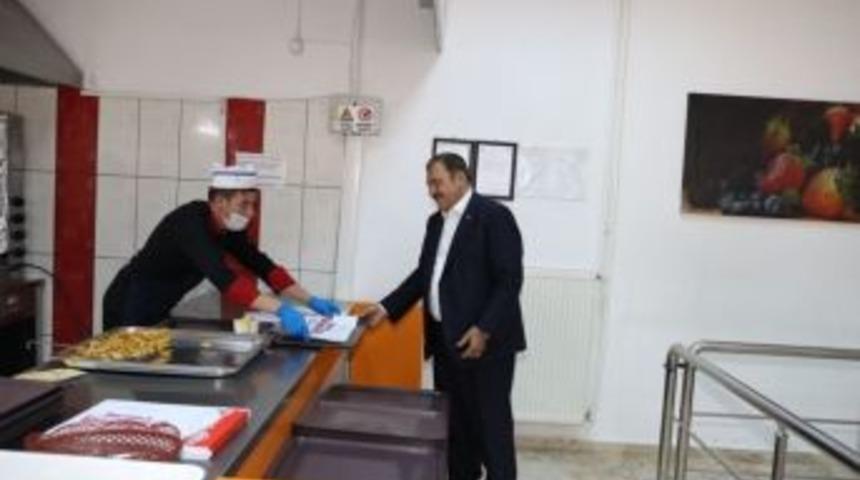 Bakan Eroğlu: &ldquo;t&uuml;rkiye&rsquo;deki İşsizliğin Tamamı İş Beğenmeyenlerden Kaynaklanan İşsizlik&rdquo;