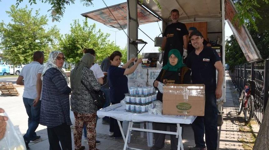 Demiryolcular Şehitleri İ&ccedil;in Lokma Hayrı D&uuml;zenledi