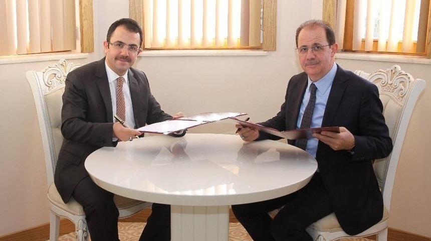 Bayburt &Uuml;niversitesi İle Cumhuriyet Başsavcılığı Arasında İşbirliği Protokol&uuml;