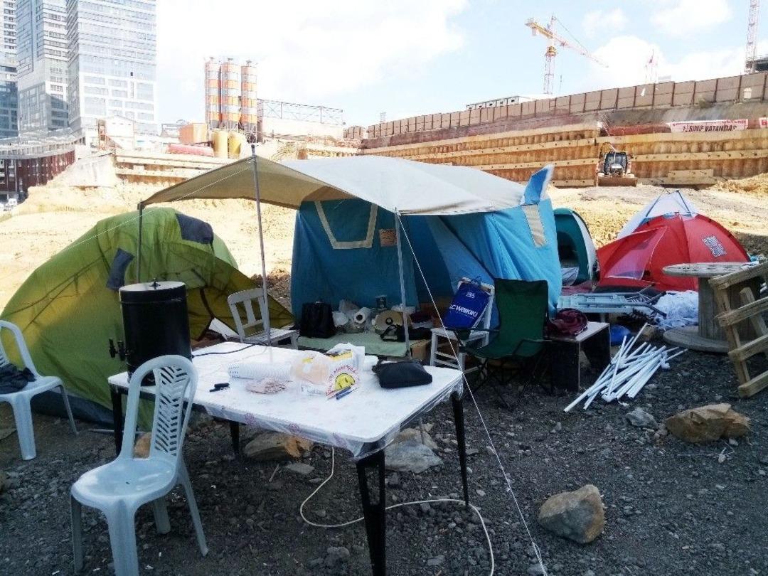 Fikirtepe&rsquo;de &Ccedil;adırda Kalan Kentsel D&ouml;n&uuml;ş&uuml;m Mağdurları Bakanlığı Harekete Ge&ccedil;irdi